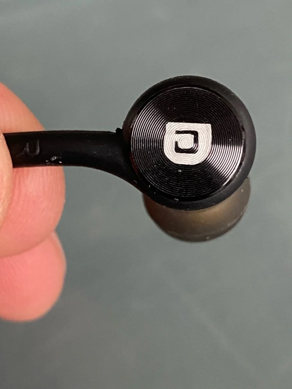 Macle Wired Type-C Earphones With Deep Bass, Magnetic Connection, In-Ear Design_